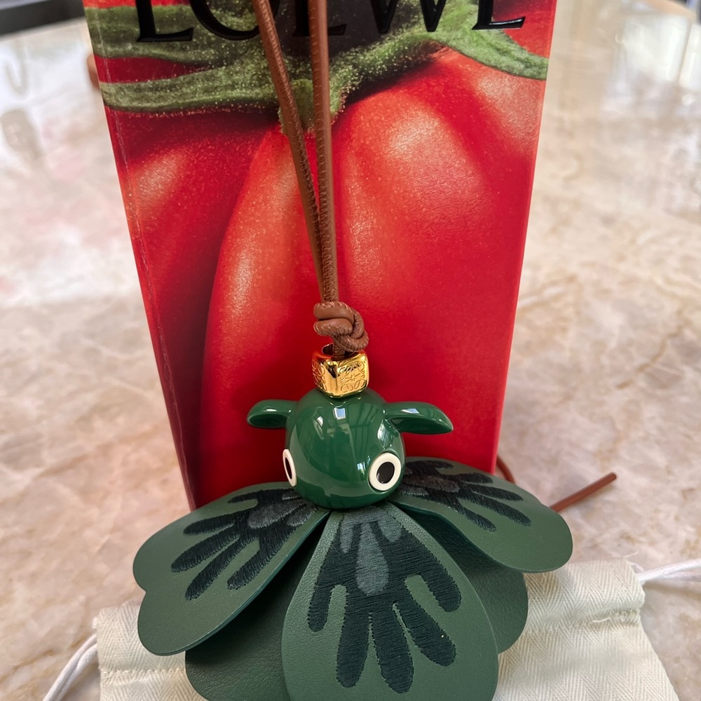 Loewe Lucky Puzz Bag Charm π - Picture 7 of 8